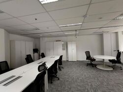 Robinson 112 (D1), Office #530638011